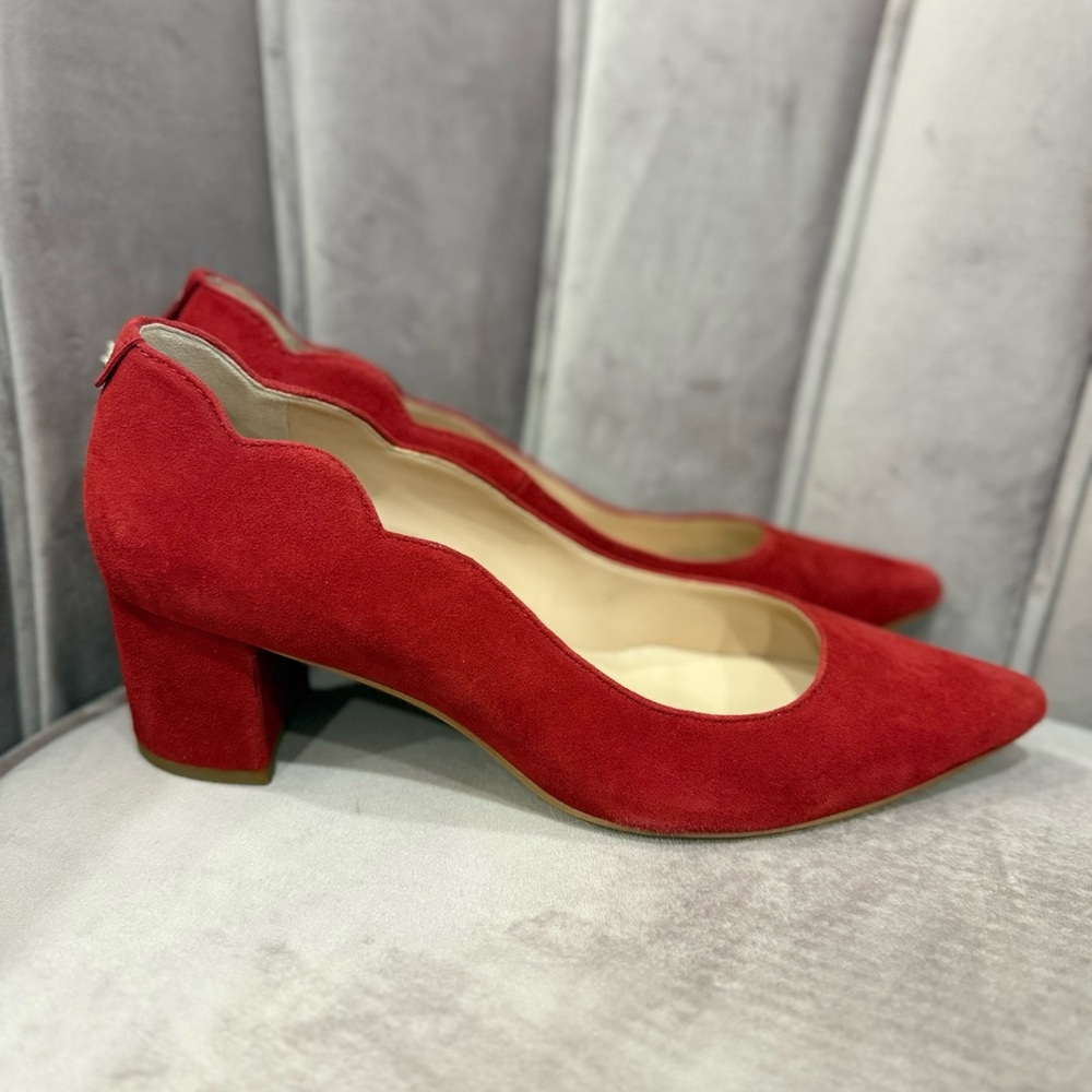 Kate Spade Shelby Red Suede Petal
Pointed Toe Block Heels Size 7.5